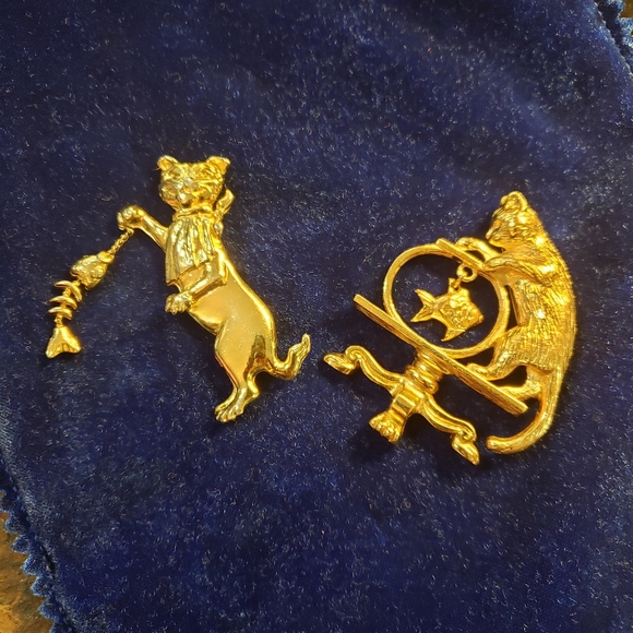Two Cutie Kitty Brooches, Avon And JLC - Picture 13 of 13